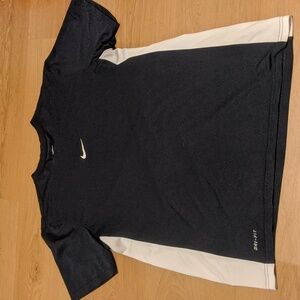 Nike Dri-Fit Shirt
